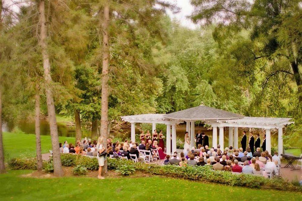 The English Inn Eaton Rapids Extérieur photo